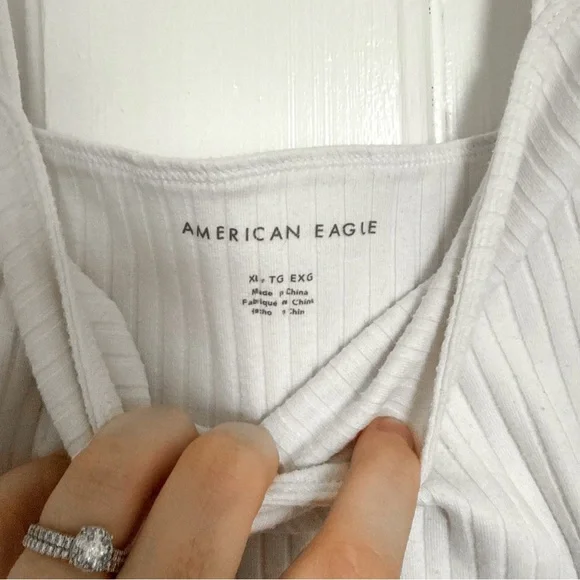 American Eagle Outfitters White Ribbed Crop Top - Picture 4 of 6